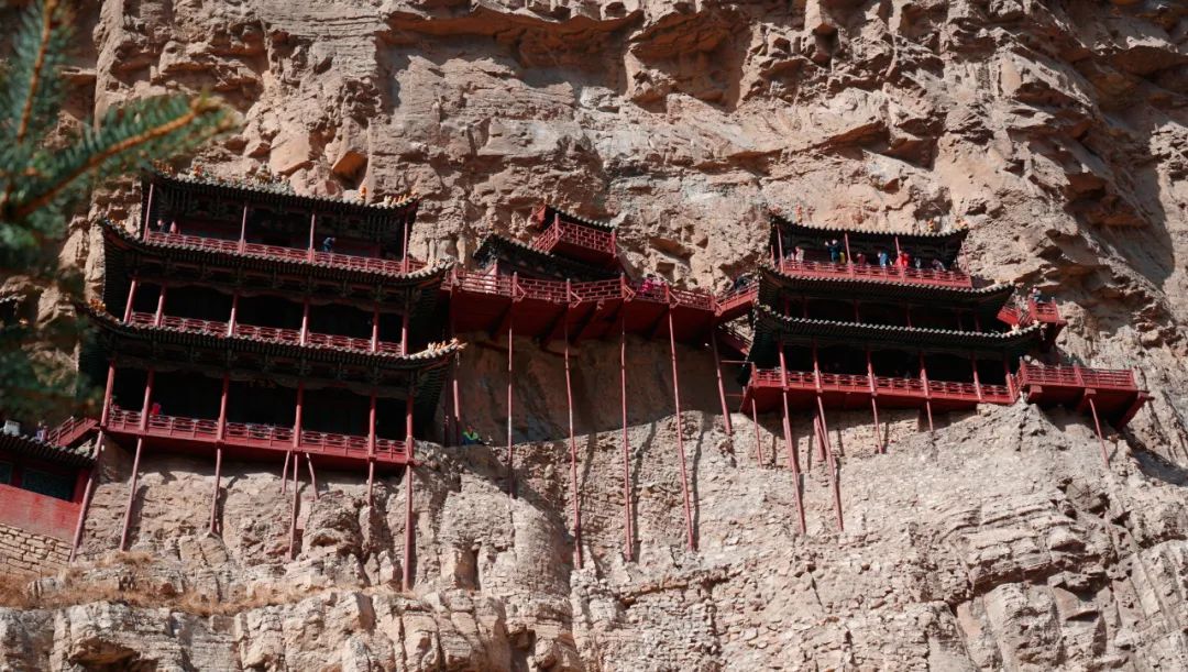 豪放的诗句12首，一生一定要读一次!