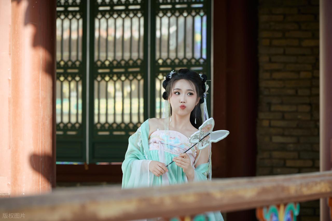 李清照的作品20首,说尽一生,美到极致