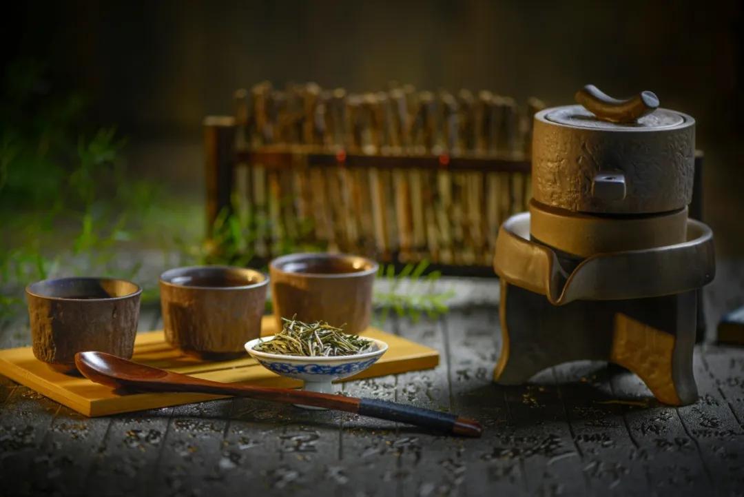 苏东坡诗词100句，写尽人生的百种滋味