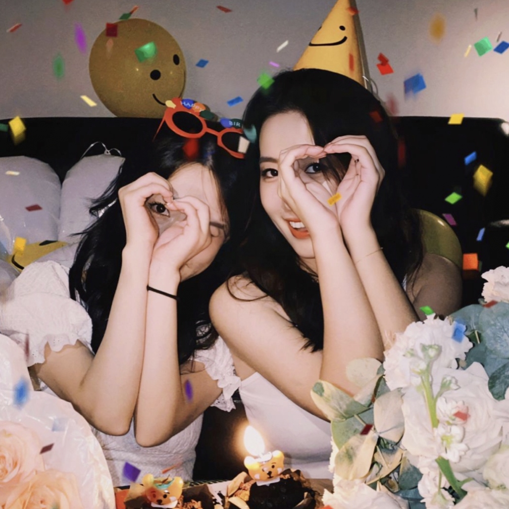 闺蜜生日祝福语20句，生日快乐，我生命中最温暖的光