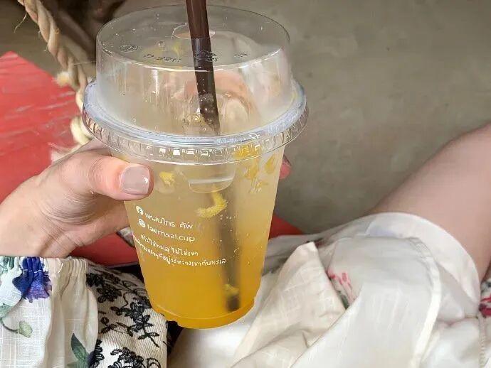 激发人热情正能量句子30句，句句给人力量和光芒！