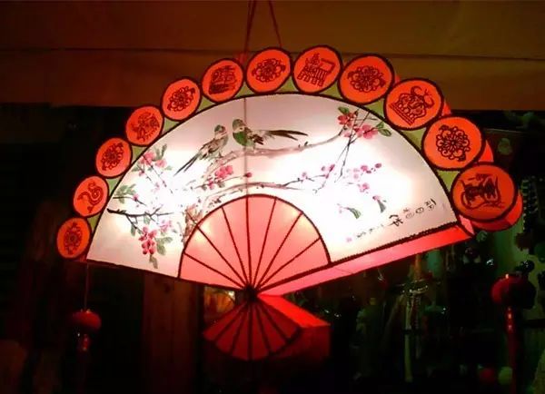 元宵古诗15首，一起守灯火，候花开