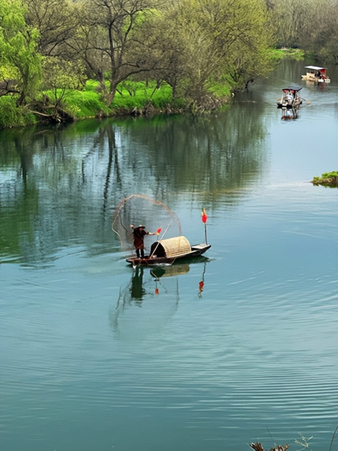 江上渔者古诗（原文、译文及赏析）