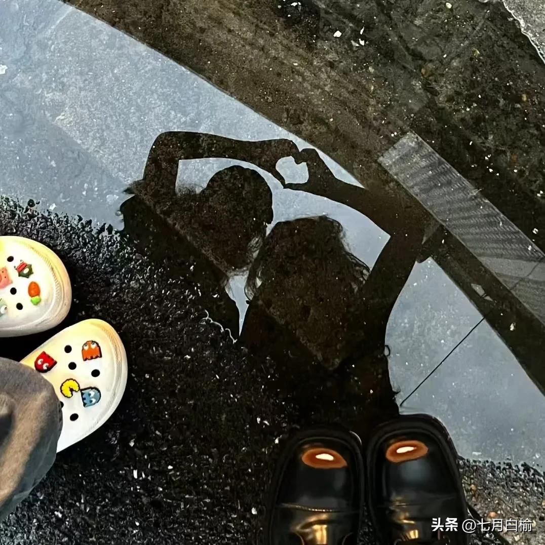 下雨天吸引人的朋友圈文案30句，雨天原来也这么美